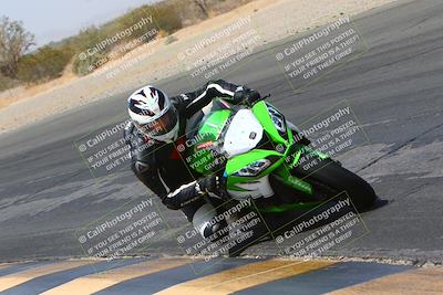 media/Mar-28-2022-Superbike Trackdays (Mon) [[b8603d0f67]]/Open Track Time/Turn 3 Inside/